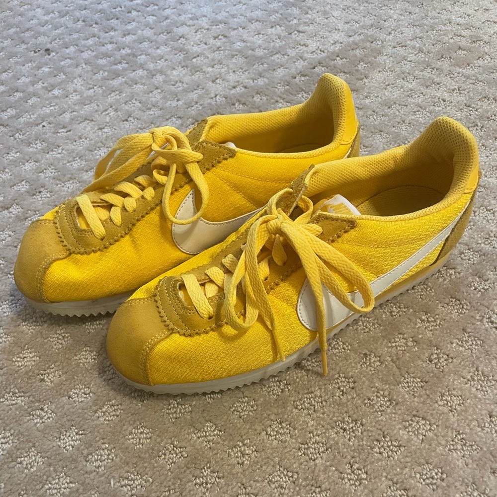 Nike Cortez Sneakers!